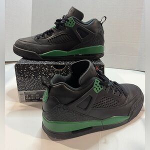 Nike 12M Jordan Spizike. Black/green colorway. Pre-owned in excellent condition.
